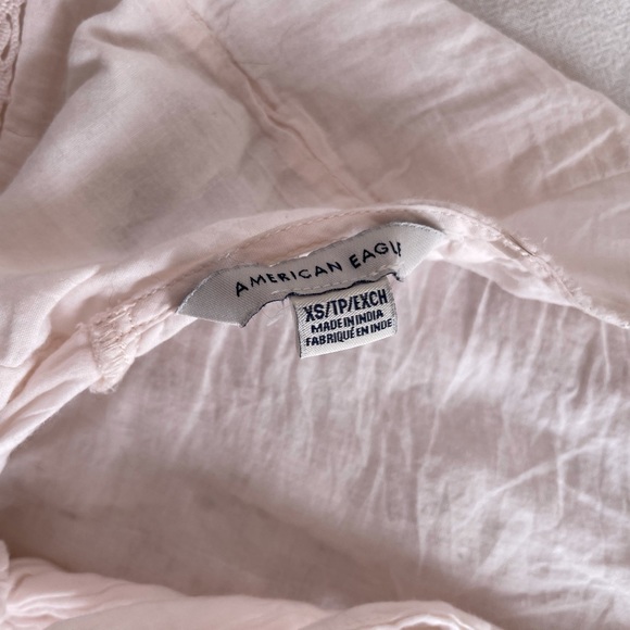 AE pale pink eyelet crop halter top - Picture 3 of 6